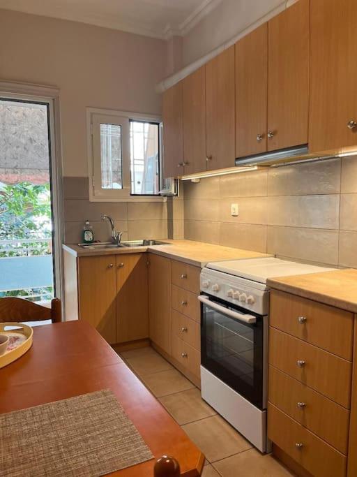 אתונה Carlito"S Apartment 1 Next To Metro Station מראה חיצוני תמונה